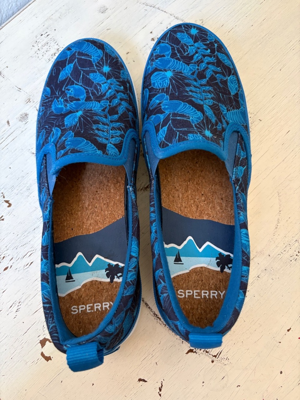 ๐ฆEUC Sperry Blue Slip-On Seacycled Tropical Lobster Print Sneakers Loafers 8.5M - Picture 5 of 9